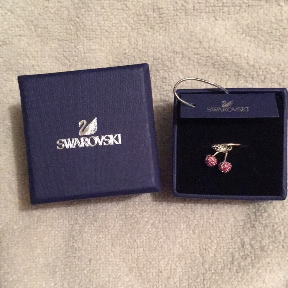 NEW Swarovski cherry ring size 7, with box